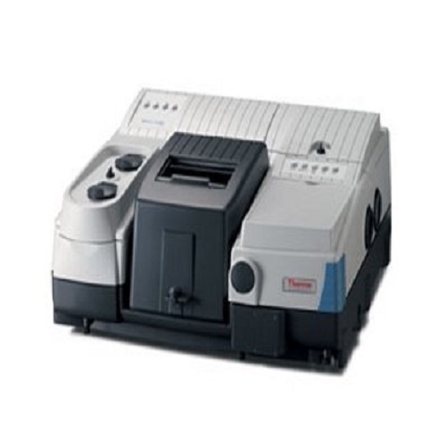 اسپکتروفتومتر مادون - قرمز مدل Nicolet 6700